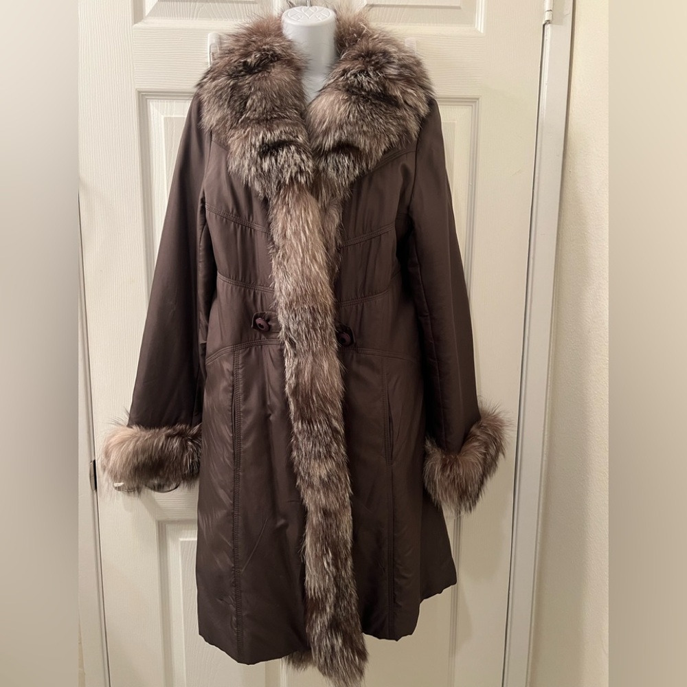 Fox fur Silver GENUINE fox fur trimmed trench coat LIGHTWEIGHT
